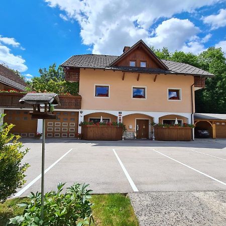 Apartmaji Mezan Блед Екстер'єр фото