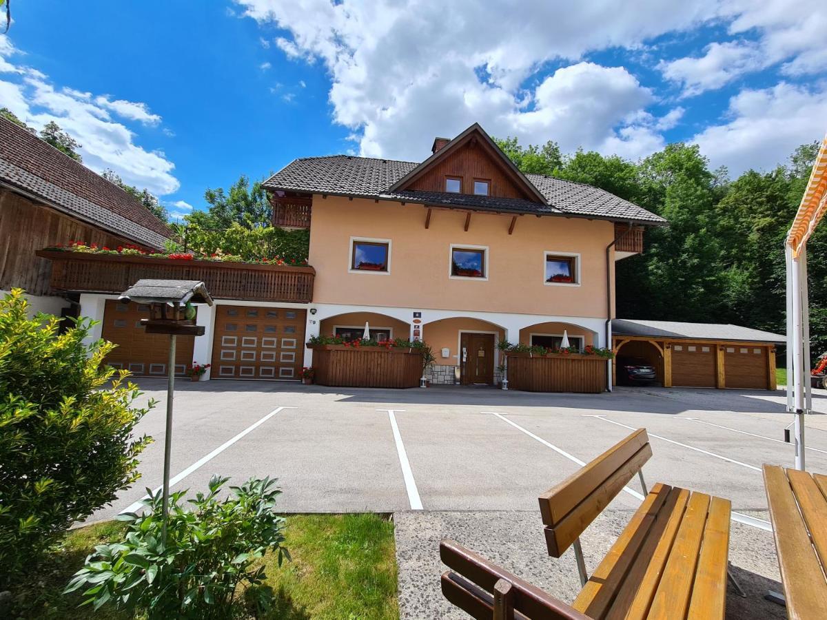 Apartmaji Mezan Блед Екстер'єр фото